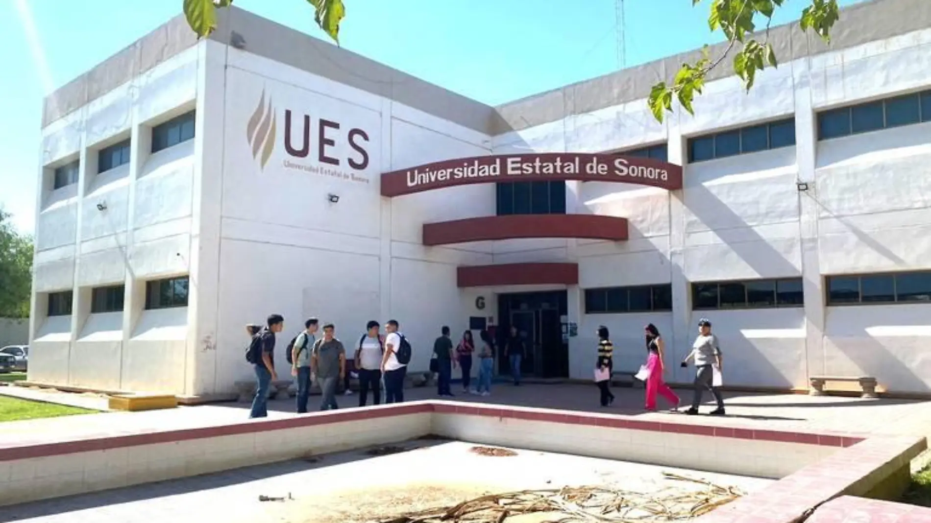 Directivos de la UES anunciaron el programa de actividades para festejar 4 décadas de fundación de esta universidad